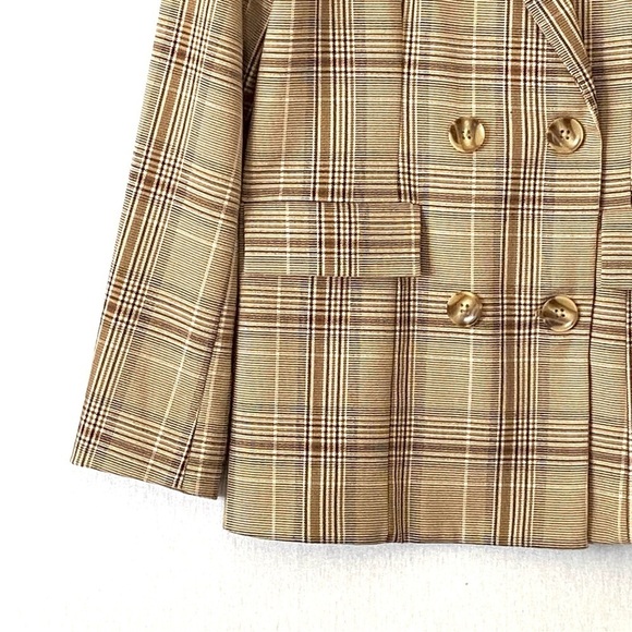 Majorelle Revolve Rhea Blazer in Tan Plaid - Picture 8 of 13